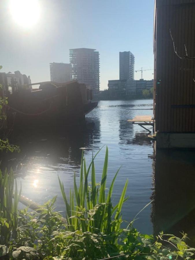 アムステルダムBeautiful Amstel Houseboatアパートメント エクステリア 写真